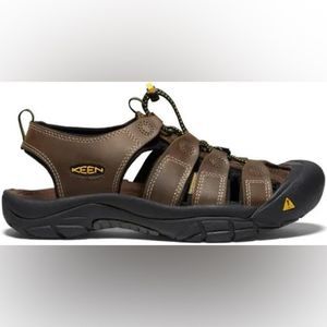 Keen Newport Sandals Brown Men’s size 11.5 Slip On